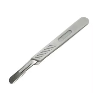 deplaning blade with razor pack